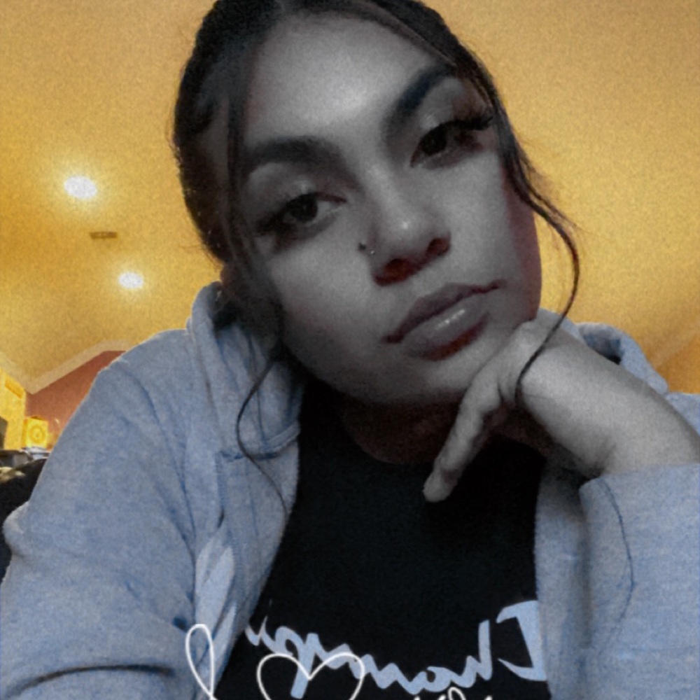 Meet your Posher, Briana